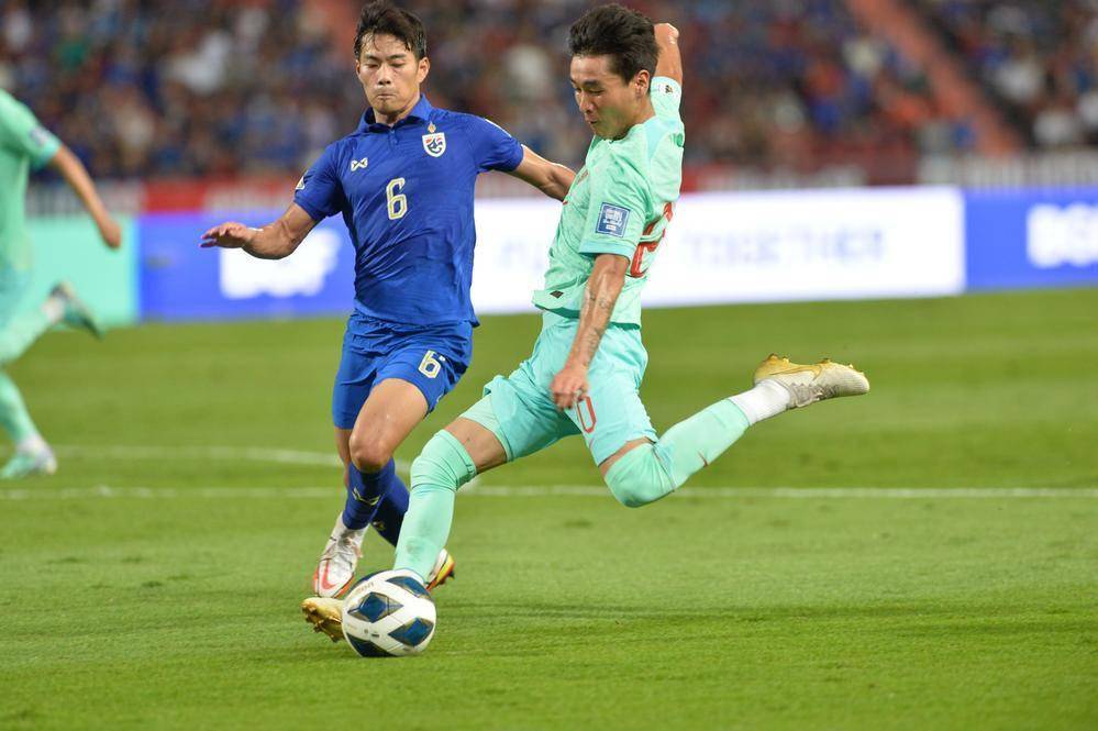 武磊和韦世豪成为亮点 国足2比1击败泰国队