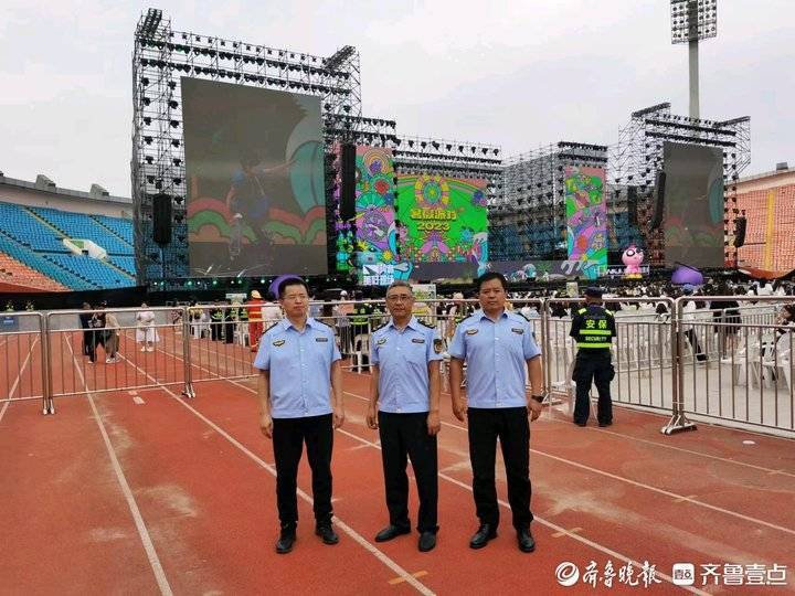 齐鲁早报｜中国航天员乘组完成在轨交接；上海海港中超夺冠