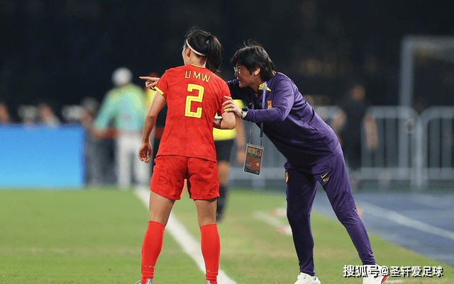 伟大1-0后，中国女足大将海外彻底火了，球迷盛赞：期待闪耀英超-英超