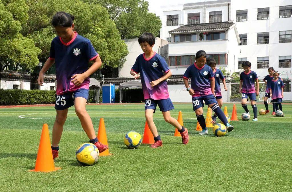 深度丨“12岁退役”现象不破，中国足球难兴-中国足球