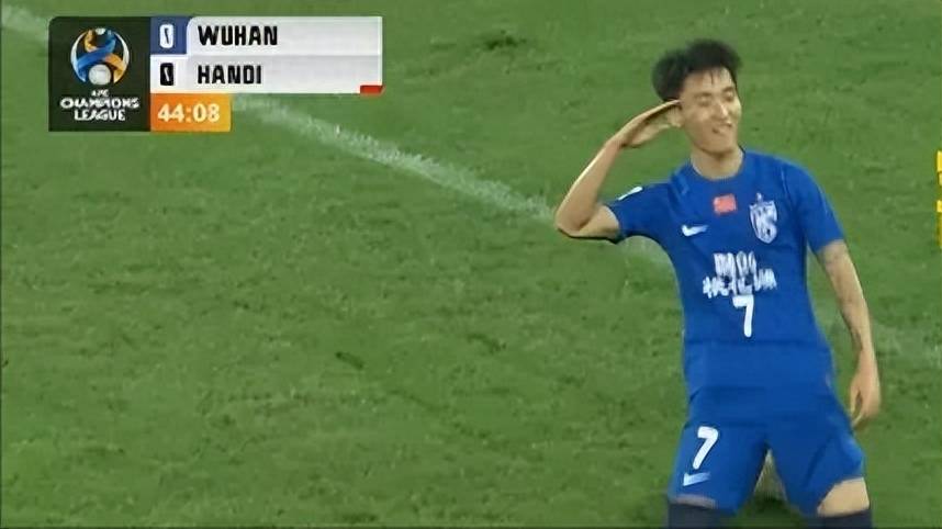 世预赛国足打泰国 必须重用韦世豪 他才是中国足球的内马尔
