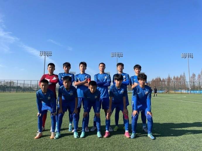 上海申花获上海市青少年俱乐部联赛（U14组）冠军-上海申花