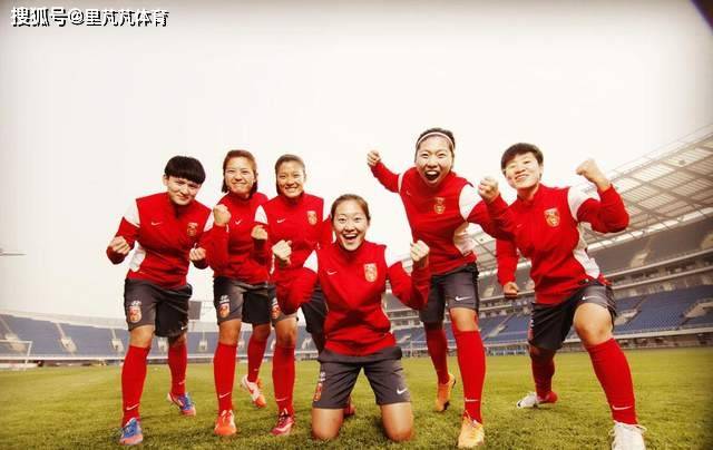 中国足球2023：假丑黑笼罩绿茵，铿锵玫瑰全面凋零，新班子新希望-中国足球